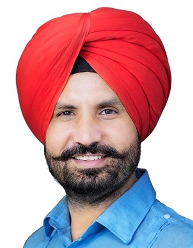 ਕਿਸਾਨਾਂ ਦੀ ਜਿੱਤ ਦਾ ਜਸ਼ਨ ਮਨਾਉਣਾ ਇਕ ਹੀ ਇਕ ਸੁਆਦੀ ਪਖੰਡ: ਯੁੱਧ